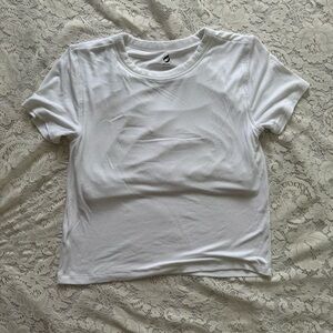 Athleisure Lou & Grey White Ribbed Tee with Built-in Bra Size L